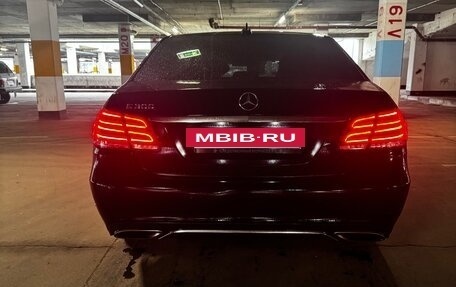 Mercedes-Benz E-Класс, 2015 год, 2 100 000 рублей, 2 фотография