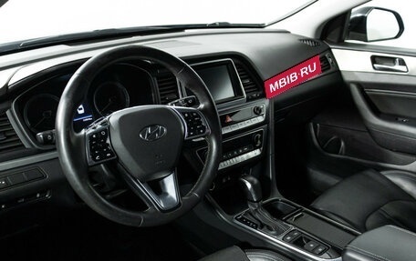 Hyundai Sonata VII, 2018 год, 1 799 777 рублей, 11 фотография