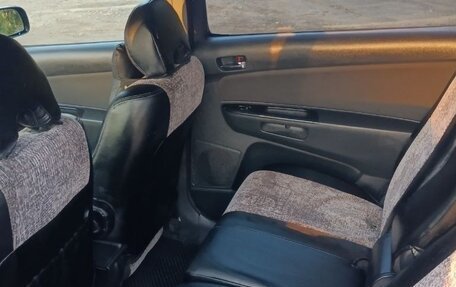 Toyota Wish II, 2004 год, 780 000 рублей, 6 фотография