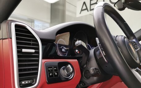 Porsche Cayenne III, 2019 год, 7 990 000 рублей, 18 фотография