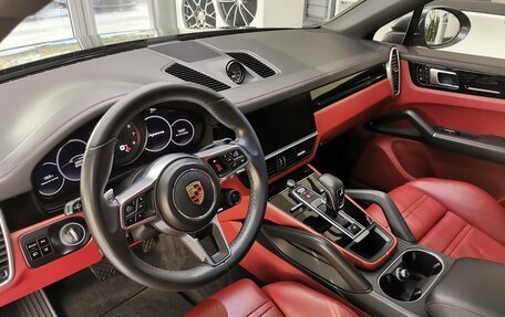 Porsche Cayenne III, 2019 год, 7 990 000 рублей, 17 фотография