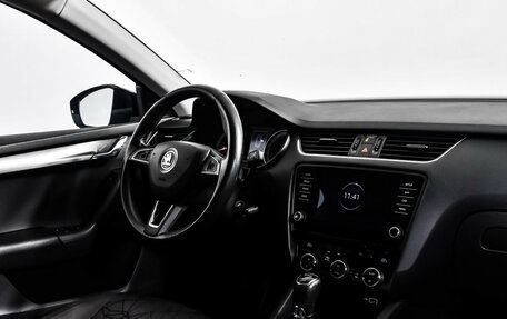 Skoda Octavia, 2020 год, 1 998 000 рублей, 9 фотография