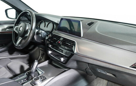 BMW 5 серия, 2019 год, 2 547 000 рублей, 9 фотография