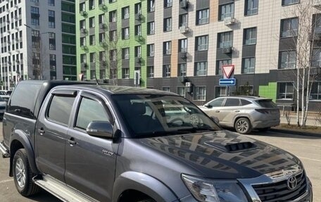 Toyota Hilux VII, 2014 год, 2 300 000 рублей, 2 фотография