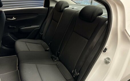 KIA Rio IV, 2021 год, 1 399 000 рублей, 8 фотография