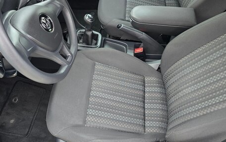 Volkswagen Polo VI (EU Market), 2018 год, 1 150 000 рублей, 7 фотография