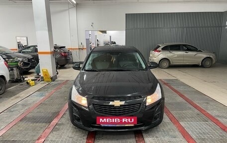 Chevrolet Cruze II, 2013 год, 847 000 рублей, 3 фотография