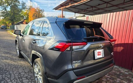 Toyota RAV4, 2024 год, 6 500 000 рублей, 4 фотография