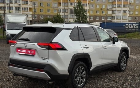 Toyota RAV4, 2023 год, 3 770 000 рублей, 4 фотография