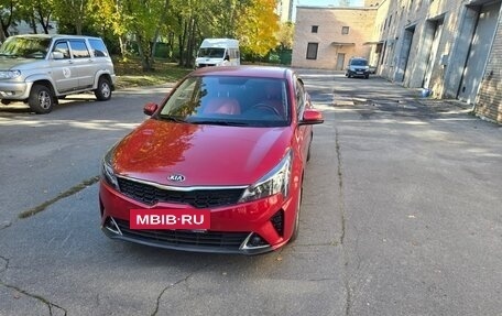KIA Rio IV, 2020 год, 2 100 000 рублей, 6 фотография