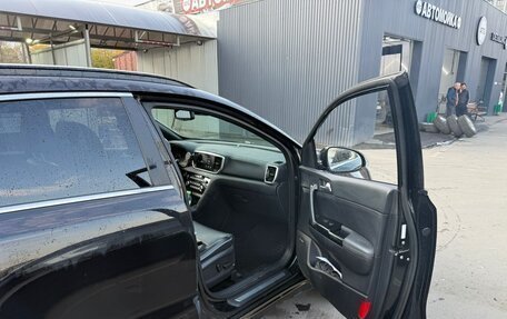 KIA Sportage IV рестайлинг, 2020 год, 2 365 000 рублей, 3 фотография