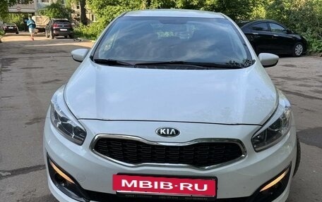KIA cee'd III, 2017 год, 1 420 000 рублей, 2 фотография