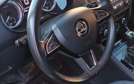 Skoda Octavia, 2017 год, 1 950 000 рублей, 2 фотография