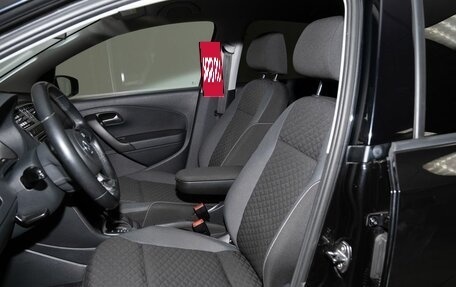 Volkswagen Polo VI (EU Market), 2018 год, 1 525 000 рублей, 6 фотография