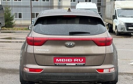 KIA Sportage IV рестайлинг, 2018 год, 1 500 000 рублей, 5 фотография