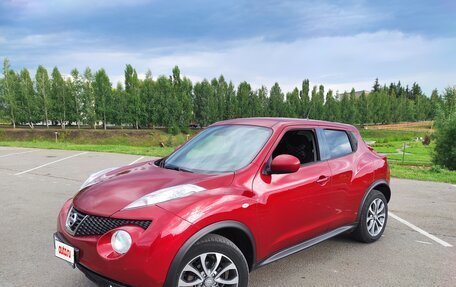 Nissan Juke II, 2014 год, 990 000 рублей, 3 фотография