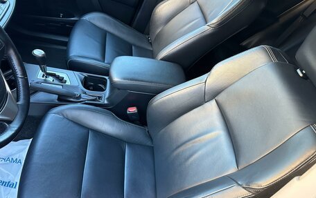 Toyota RAV4, 2019 год, 3 000 000 рублей, 14 фотография