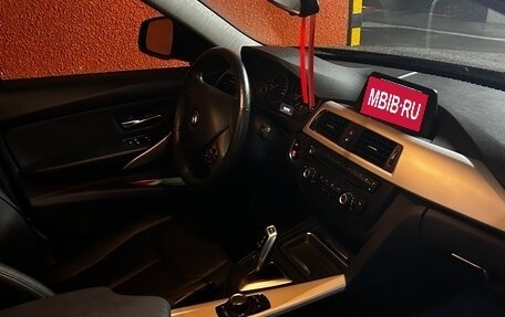 BMW 3 серия, 2014 год, 1 800 000 рублей, 2 фотография