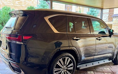 Lexus LX, 2022 год, 14 400 000 рублей, 5 фотография
