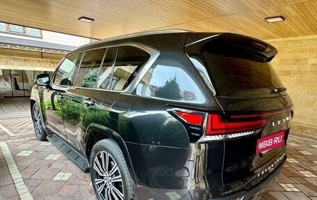 Lexus LX, 2022 год, 14 400 000 рублей, 4 фотография