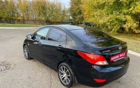 Hyundai Solaris II рестайлинг, 2011 год, 699 000 рублей, 6 фотография