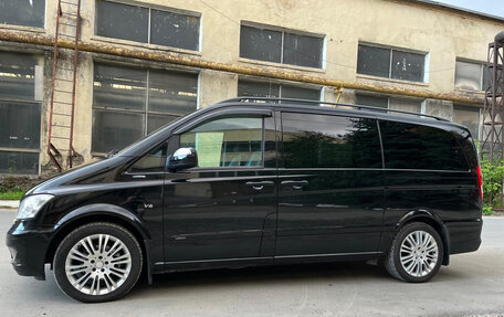 Mercedes-Benz Viano, 2010 год, 1 890 000 рублей, 4 фотография