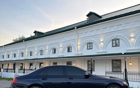 Mercedes-Benz E-Класс, 2019 год, 2 540 000 рублей, 4 фотография