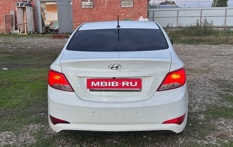 Hyundai Solaris II рестайлинг, 2014 год, 560 000 рублей, 5 фотография