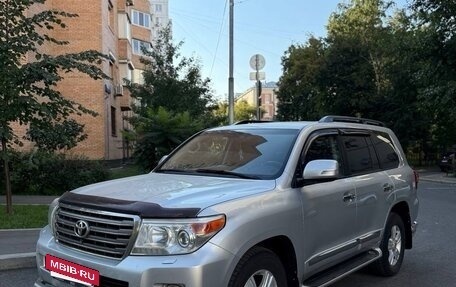 Toyota Land Cruiser 200, 2014 год, 3 150 000 рублей, 9 фотография