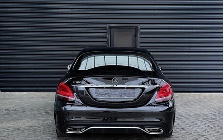 Mercedes-Benz C-Класс, 2018 год, 2 950 000 рублей, 11 фотография