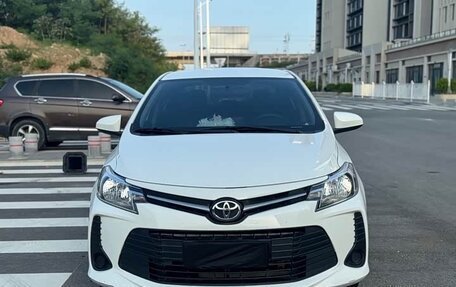 Toyota Vios III, 2022 год, 1 250 000 рублей, 2 фотография