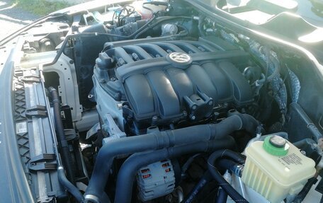 Volkswagen Touareg III, 2011 год, 1 850 000 рублей, 7 фотография