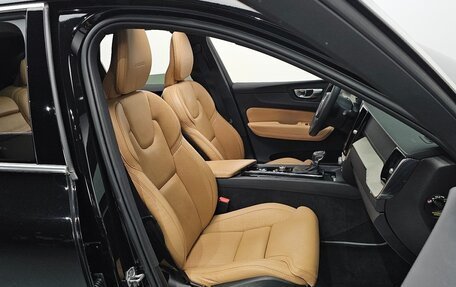 Volvo XC60 II, 2020 год, 2 583 000 рублей, 11 фотография