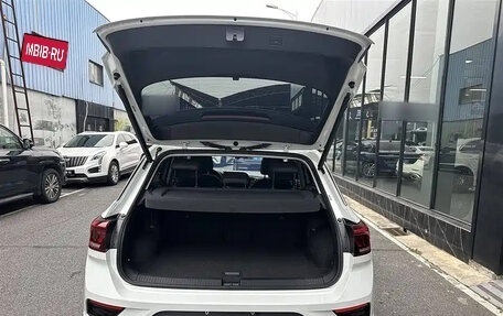 Volkswagen T-Roc I, 2022 год, 1 650 444 рублей, 8 фотография