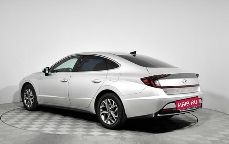 Hyundai Sonata VIII, 2021 год, 1 999 000 рублей, 7 фотография