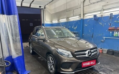 Mercedes-Benz GLE, 2015 год, 3 300 000 рублей, 8 фотография