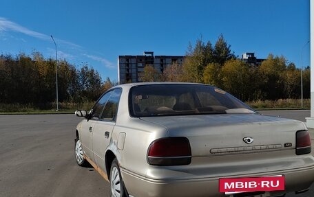 Nissan Bluebird X, 1991 год, 100 000 рублей, 2 фотография