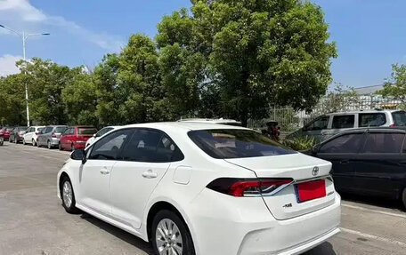 Toyota Corolla, 2022 год, 1 557 000 рублей, 2 фотография