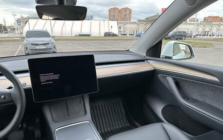 Tesla Model Y I, 2023 год, 4 590 000 рублей, 18 фотография
