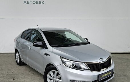 KIA Rio III рестайлинг, 2017 год, 967 000 рублей, 3 фотография