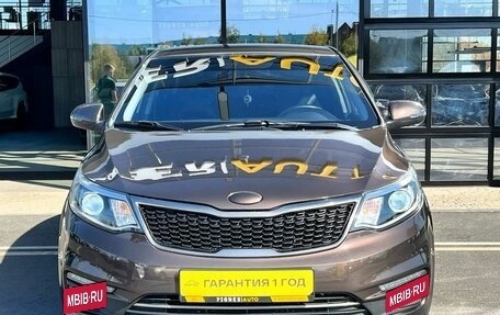 KIA Rio III рестайлинг, 2016 год, 990 000 рублей, 2 фотография