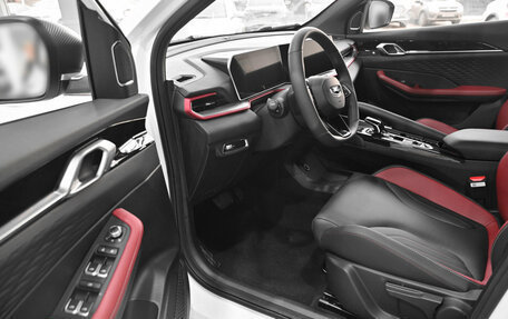 Geely Coolray I, 2024 год, 2 424 990 рублей, 12 фотография