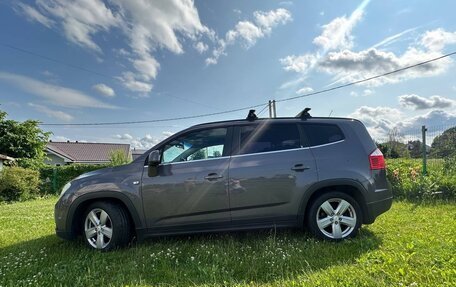 Chevrolet Orlando I, 2012 год, 890 000 рублей, 3 фотография