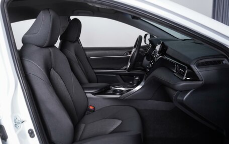 Toyota Camry, 2021 год, 2 520 000 рублей, 8 фотография