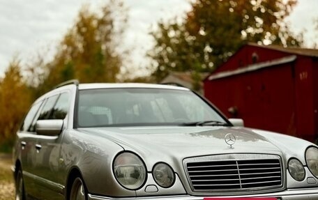 Mercedes-Benz E-Класс, 1999 год, 780 000 рублей, 3 фотография