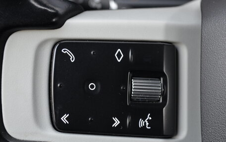 Land Rover Defender II, 2021 год, 3 995 000 рублей, 18 фотография