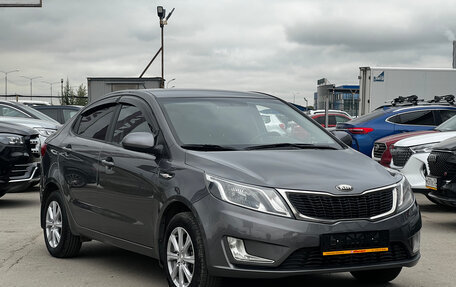 KIA Rio III рестайлинг, 2013 год, 800 000 рублей, 3 фотография