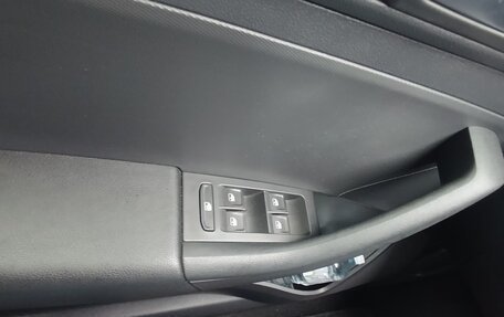 Volkswagen Polo VI (EU Market), 2022 год, 1 970 000 рублей, 9 фотография