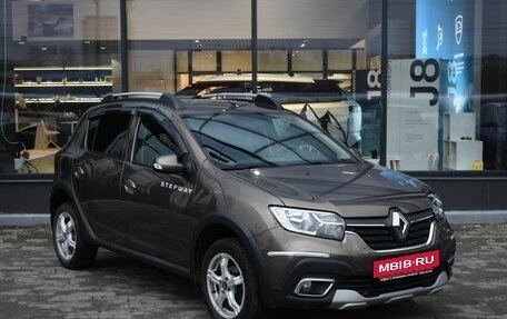 Renault Sandero II рестайлинг, 2018 год, 1 200 000 рублей, 3 фотография