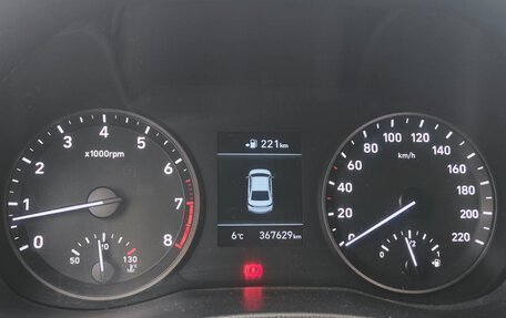 Hyundai Solaris II рестайлинг, 2017 год, 720 000 рублей, 11 фотография